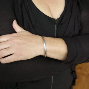 Bracelet Fracture – Image 3